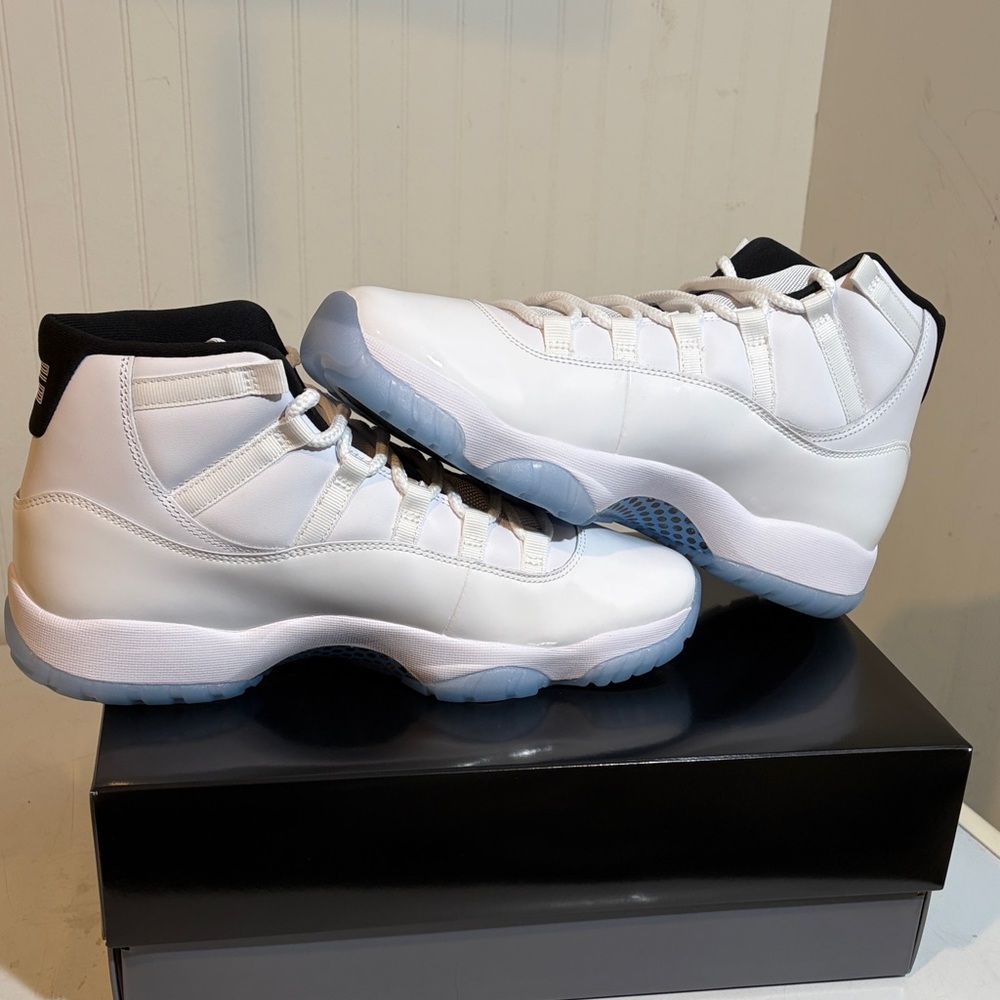 Jordan 11 Retro white/legend blue CT8012-104 - Picture 7 of 10